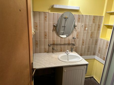 photo habitation Quincy sous Sénart apres debrras antiquités