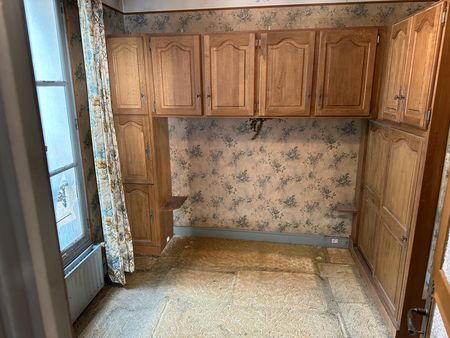 photo habitation Émerainville apres debrras antiquités