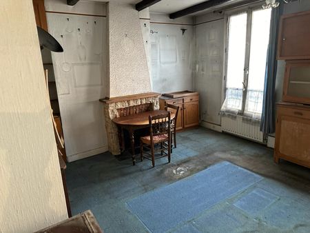 photo habitation Bouffémont apres debrras antiquités