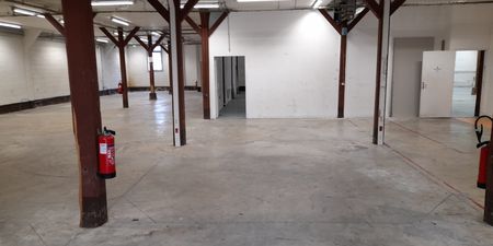 photo habitation Marolles en Brie apres debrras antiquités