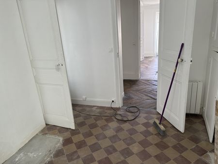 photo habitation Pontault Combault apres debrras antiquités