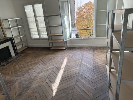photo habitation Brétigny sur Orge apres debrras antiquités