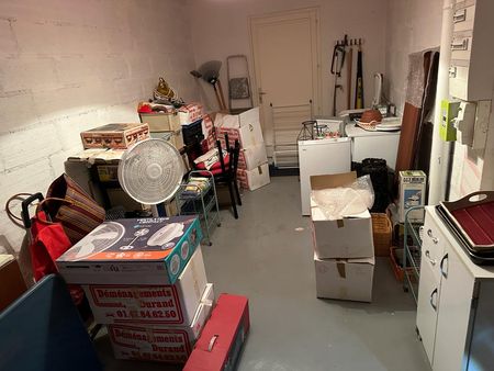 photo logement Charenton le Pont avant debarras brocanteur