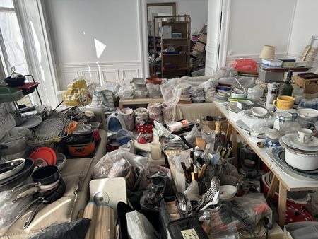 photo logement Clichy avant debarras brocanteur