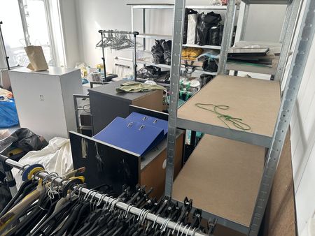 photo logement Marolles en Brie avant debarras brocanteur